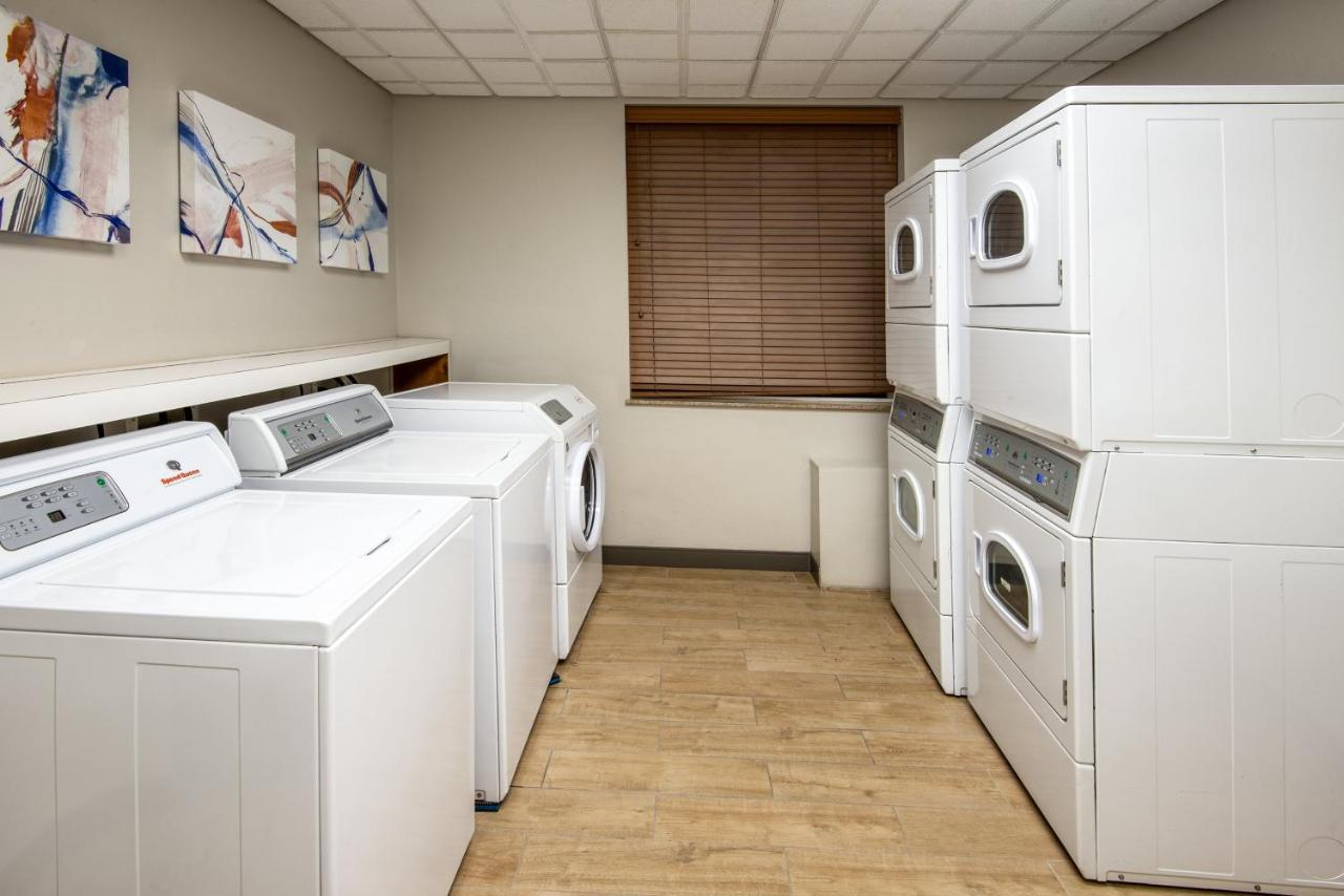 Candlewood Suites Manassas By Ihg Zewnętrze zdjęcie
