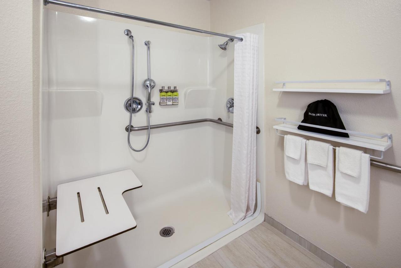 Candlewood Suites Manassas By Ihg Zewnętrze zdjęcie