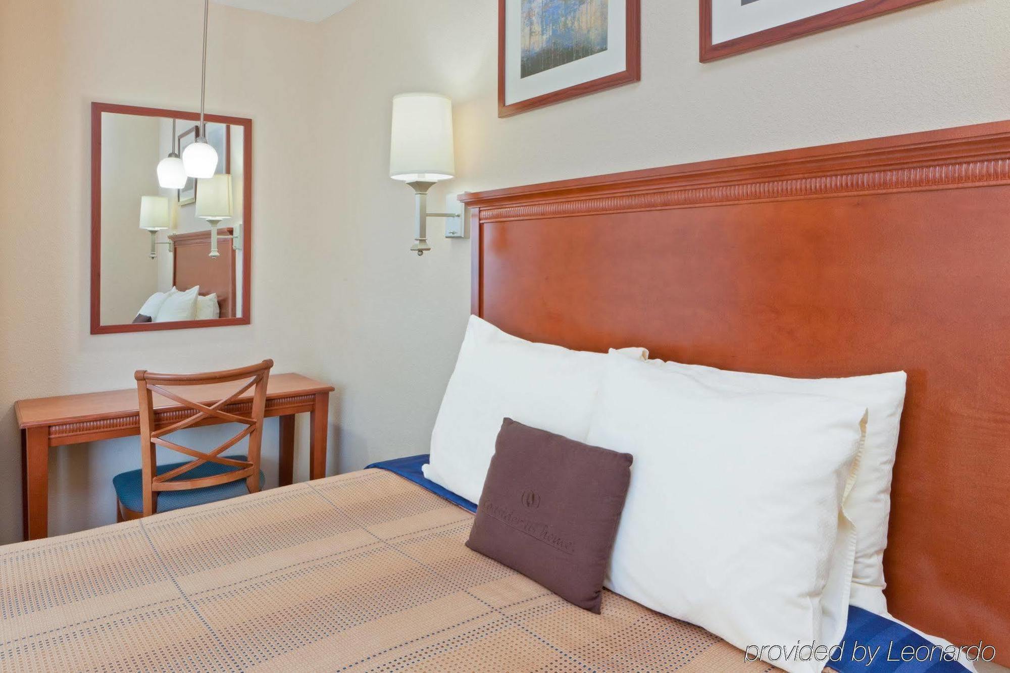 Candlewood Suites Manassas By Ihg Zewnętrze zdjęcie